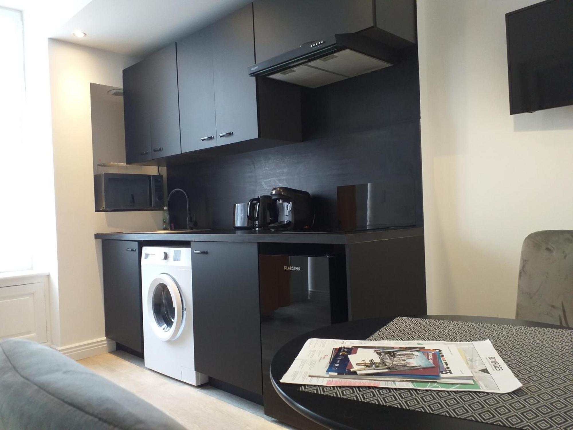 Les Volets Bleus - Deux Appartements Et Un Studio, Jardin Μπουρζ Δωμάτιο φωτογραφία
